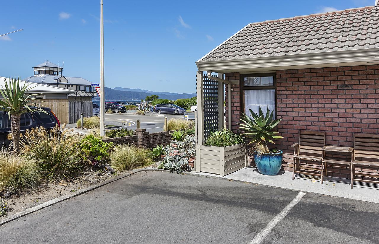 Foreshore Motor Lodge Lower Hutt Exterior photo